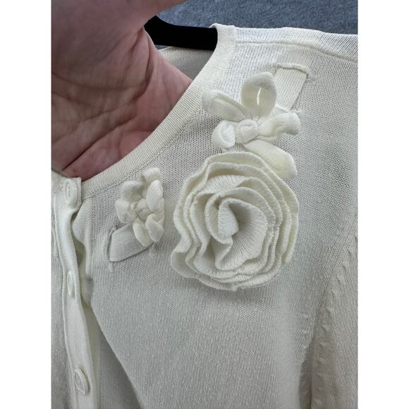 Nanette Lepore Women's sz S Off White Flower detail Cardigan - Picture 3 of 7